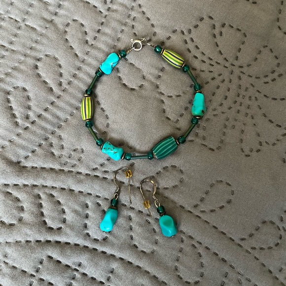 Marcia Fossey- historical glass beads - turquoise bracelet & earring set - Picture 1 of 4